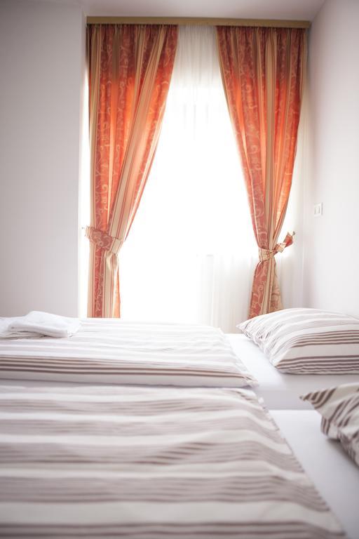 Villa Mali Raj Zagreb Ngoại thất bức ảnh