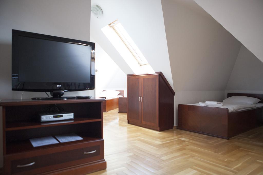 Villa Mali Raj Zagreb Ngoại thất bức ảnh