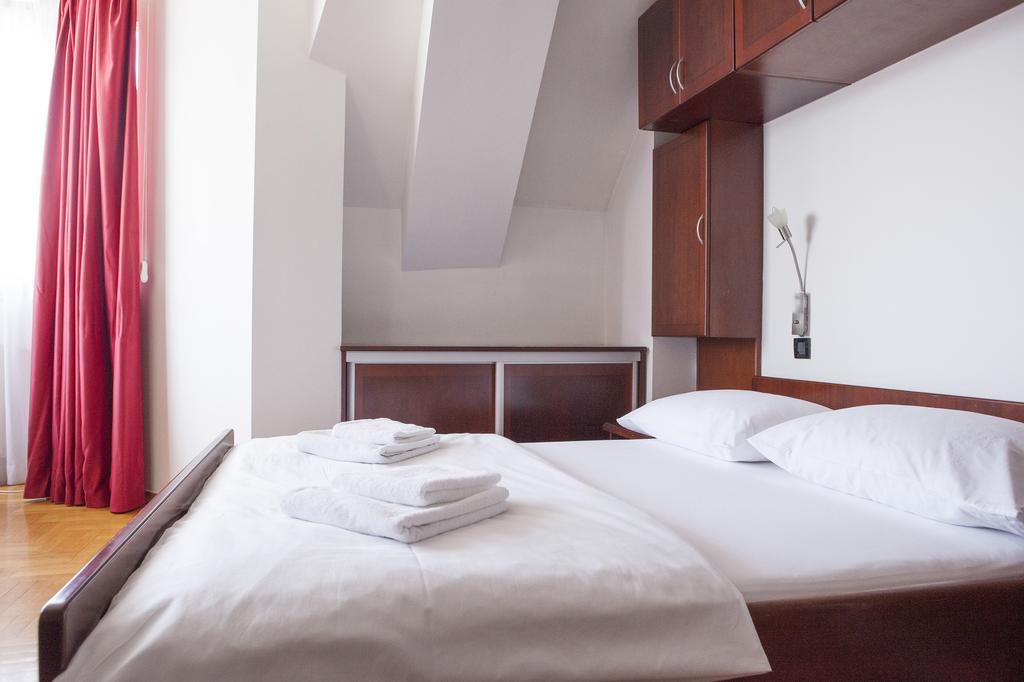 Villa Mali Raj Zagreb Ngoại thất bức ảnh