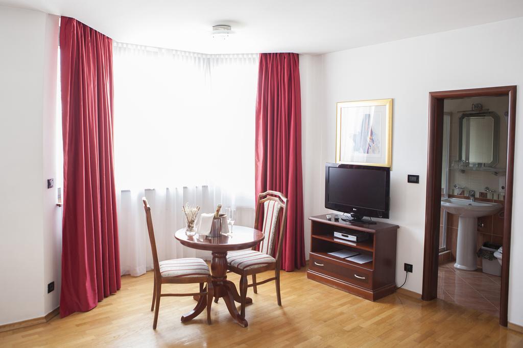 Villa Mali Raj Zagreb Ngoại thất bức ảnh