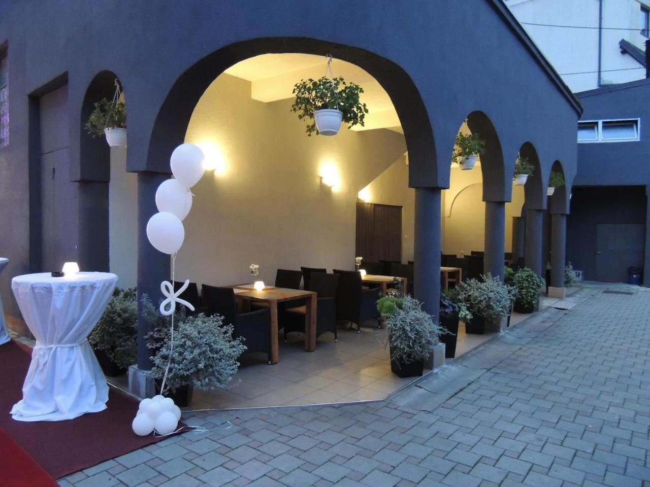 Villa Mali Raj Zagreb Ngoại thất bức ảnh