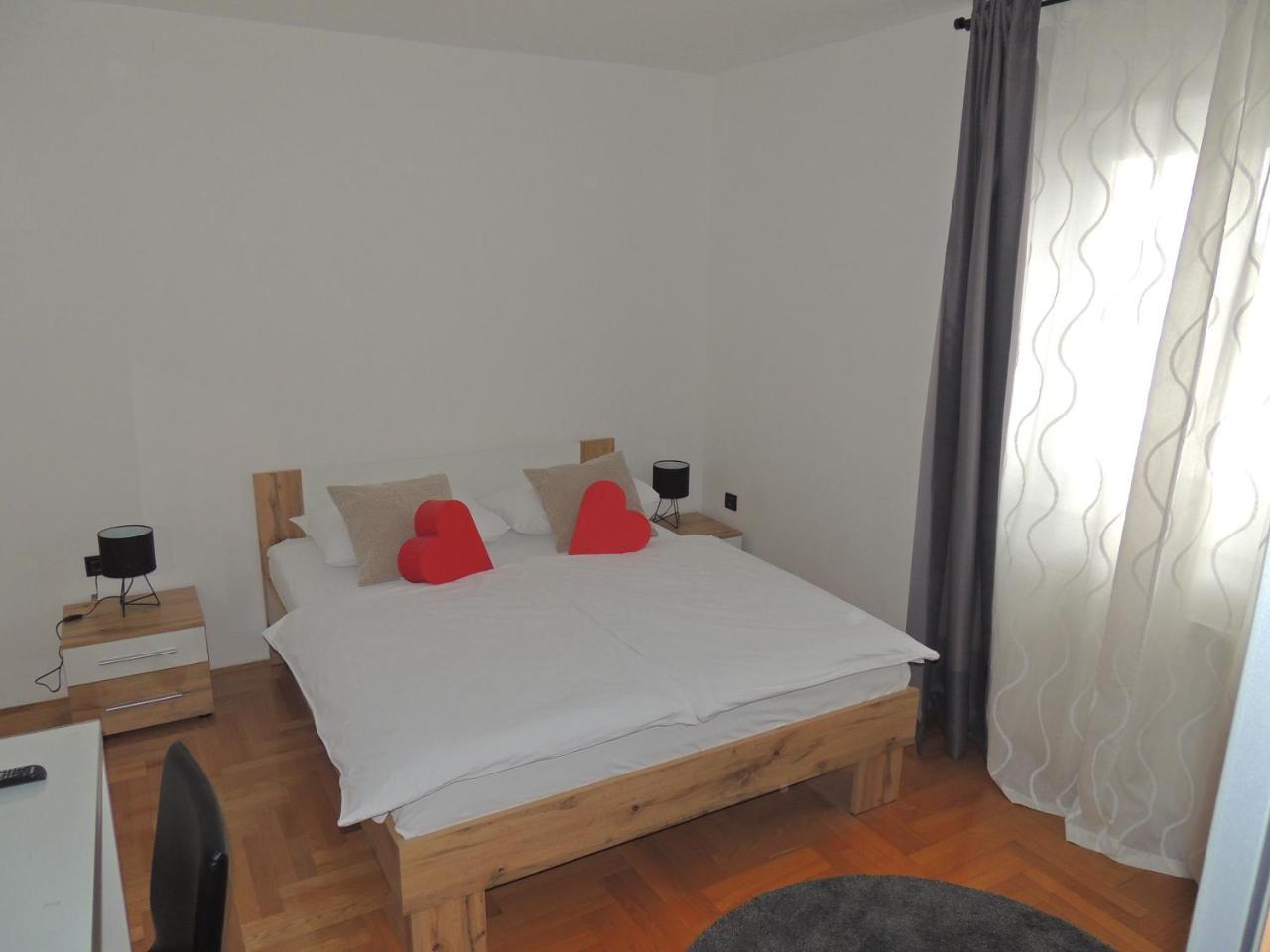 Villa Mali Raj Zagreb Ngoại thất bức ảnh