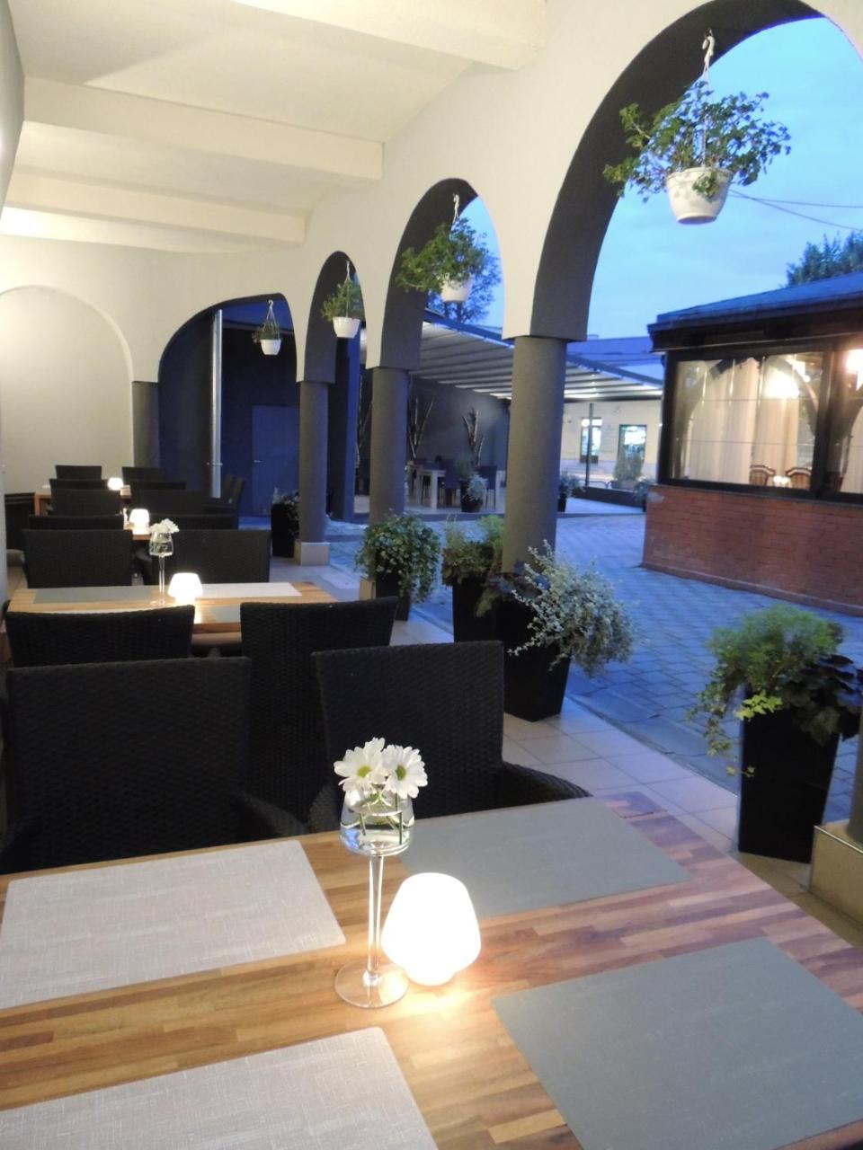 Villa Mali Raj Zagreb Ngoại thất bức ảnh